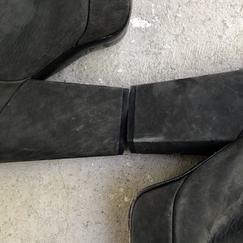 Vic Matie platforms - Picture 8 of 9